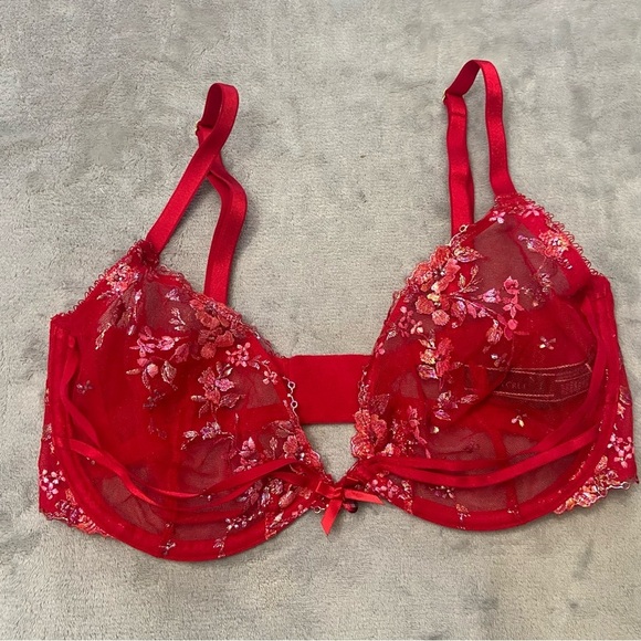New! Victoria’s Secret Unlined Floral Embroidery Low Cut Demi Bra 10360 - Picture 3 of 8